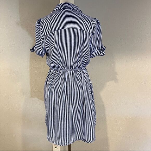 Monteau Blue and White Striped short sleeve Dress size large - Picture 6 of 12